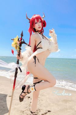 [福利COS] Hane Ame 雨波写真 - Arknights Surtr 泳裝(38P)-COS