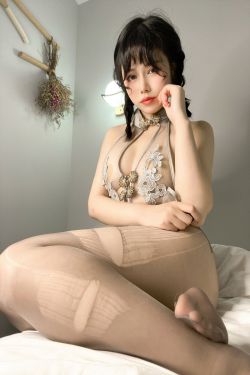 [福利COS] 七月喵子 - 透明灰撕袜(45P)-福利,性感