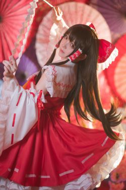 [福利COS] 楚楚子w - 博丽灵梦(12P)-COS