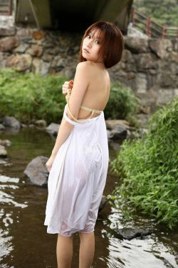 折原みか\/折原美香《限界まで…》 [YS Web] Vol.350(99P)-日本,养眼,户外,湿身
