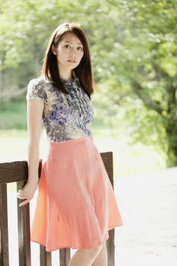 谷桃子《完熟》 [YS Web] Vol.385(100P)-日本,长裙,养眼,妩媚