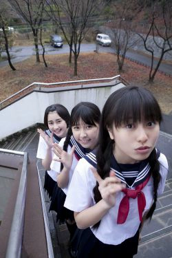 Momoiro Clover 桃色幸运草Z ももいろクローバーZ《PEACH×6》 [YS Web] Vol.402(96P)-美少女,校服,萝莉