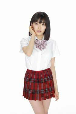 清水みさと《Fかっぷるぷる女子大生入学！》 [YS Web] Vol.567(49P)-短发