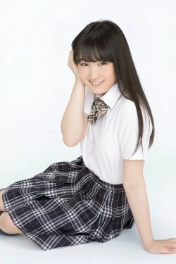 片瀬美月《Gカップはにかみ美少女入学!!》 [YS Web] Vol.665(49P)-