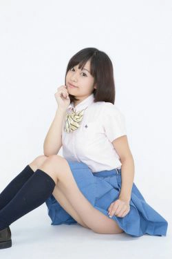 夏江美優《パッチリおめめのGショック入学!!》 [YS Web] Vol.677(49P)-