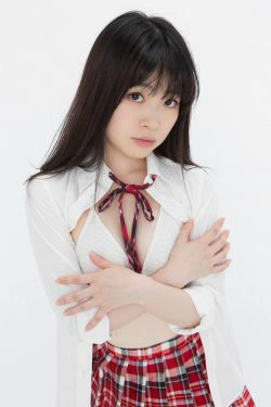 [YS Web] Vol.737 Kie Kosaka 小阪貴恵(50P)-萝莉