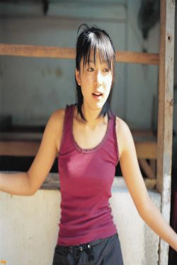 黒川芽以《Nina – Special Wallpaper》  [Bomb.TV] 2004年12月刊(99P)-萝莉,清纯,少女,阳光