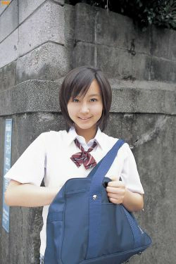 [Bomb.TV] 2006年10月刊 Maki Horikita 堀北真希(50P)-学生装,短发,清纯,日本少女