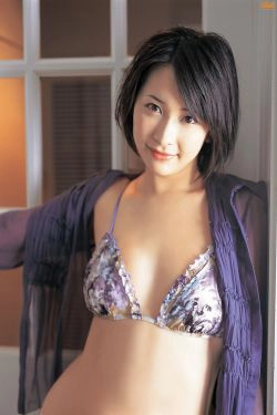 [Bomb.TV] 2007年10月刊 山崎真実 Mami Yamasaki(18P)-短发,妩媚,清纯