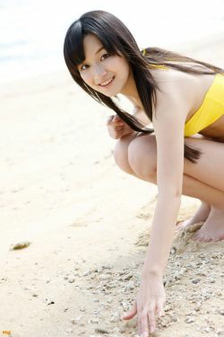 [Bomb.TV] 2010年03月刊 Miyake Hitomi 三宅ひとみ\/三宅瞳(20P)-比基尼,沙滩