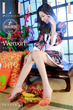 Model 文欣《和服睡衣水果丝足》 [丽柜LiGui] 美腿玉足写真图片(41P)-肉丝,睡衣,高贵,丝足